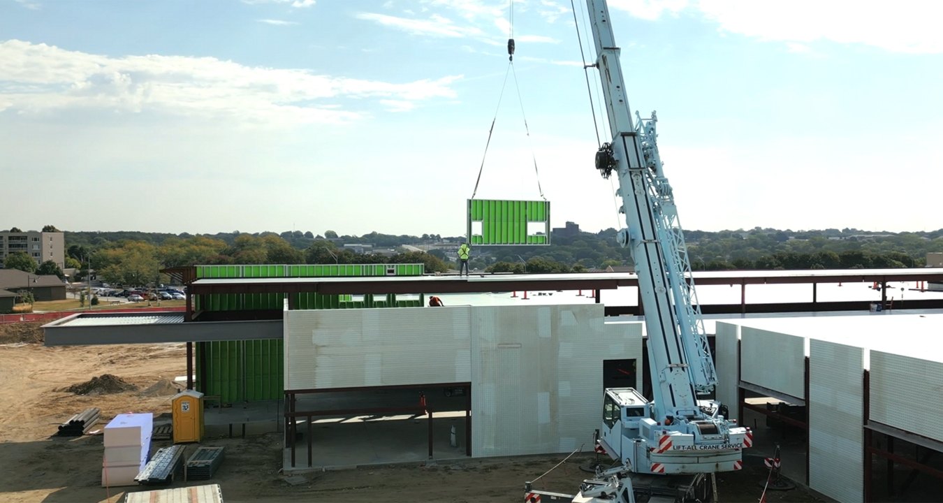 Immanuel Medical Center Family Clinic being built