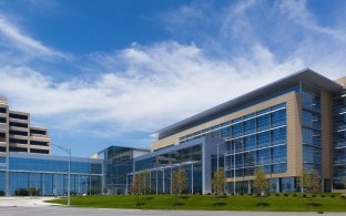 Edward Jones South Campus building exterior and landscape