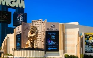 Exterior view of Hakkasan during the daytime