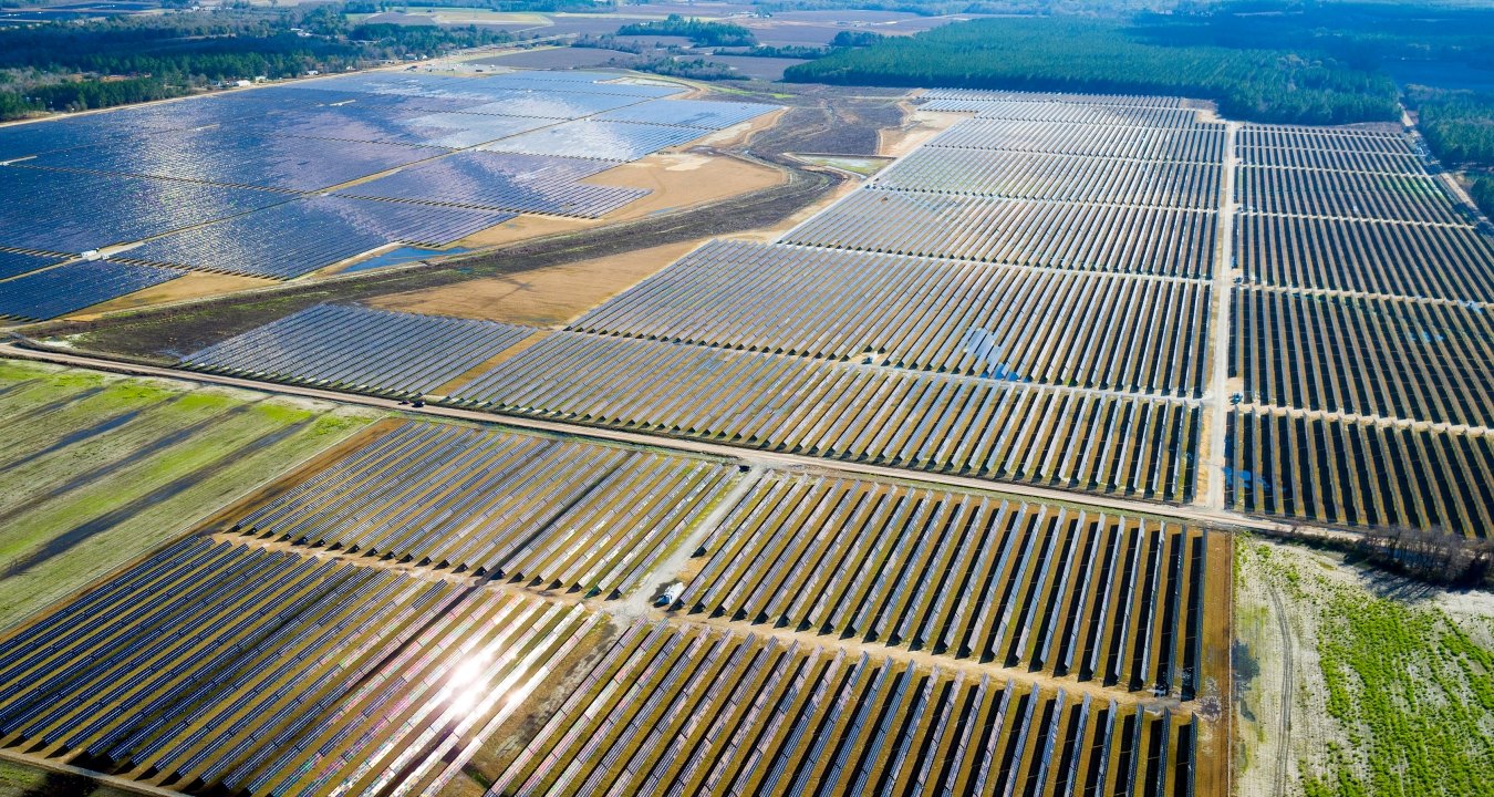 Aerial view of the multi-phase solar farm in Hazlehurst, GA.