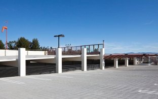 Rooftop view of the Henry Mayo Parking structure.