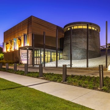 Holocaust Museum