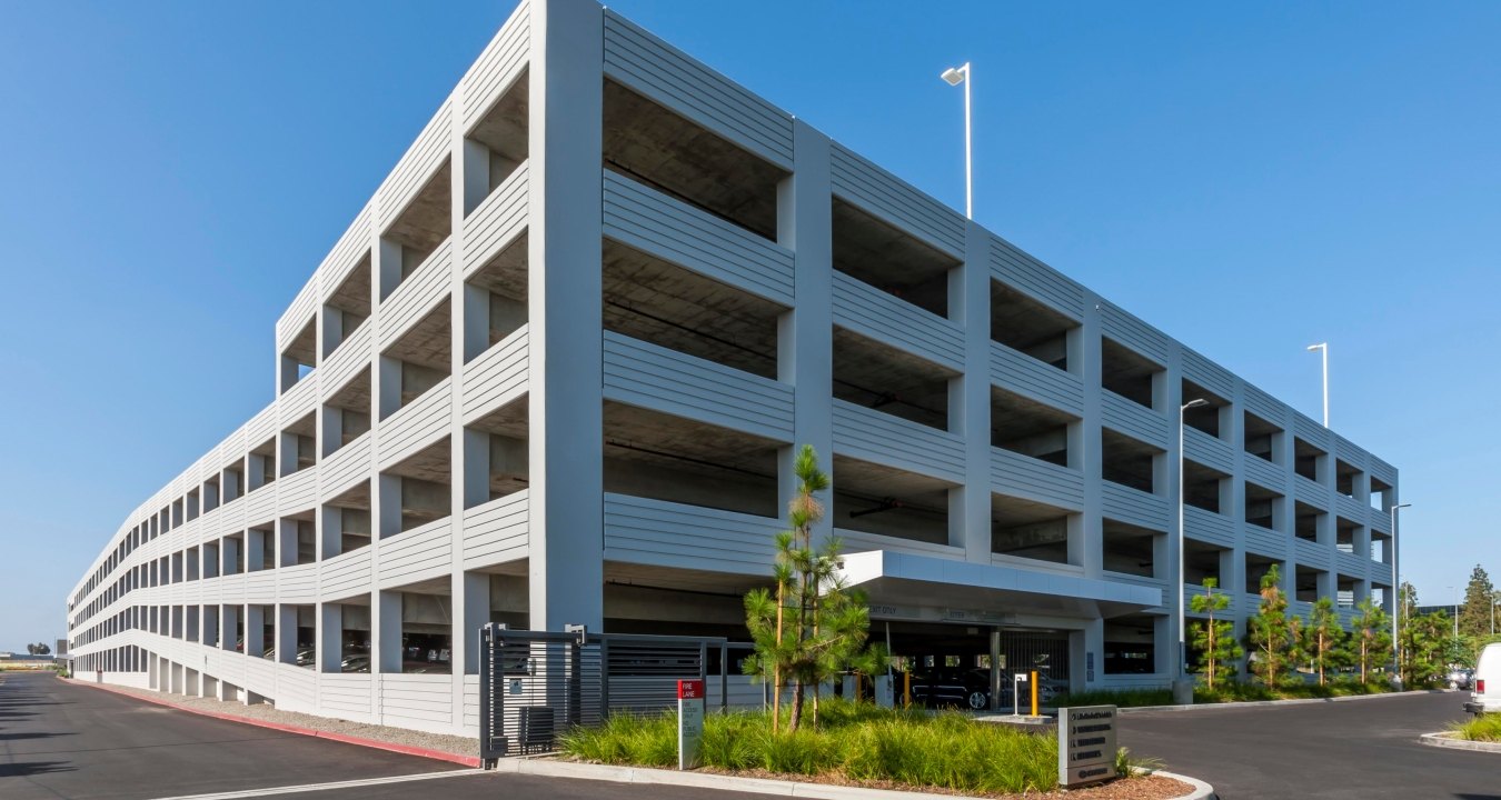 External view of the Hyundai Parking structure.