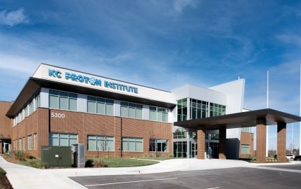 Exterior view of the KC proton therapy building 