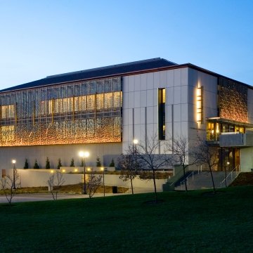 Exterior view of the UC Berkeley East Asian Library. 