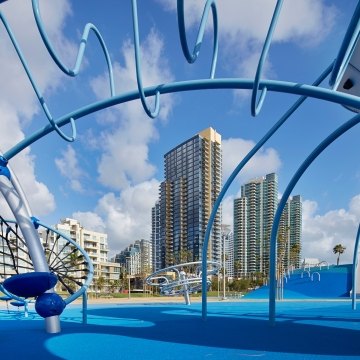 Waterfront Park & Parking Structure playground