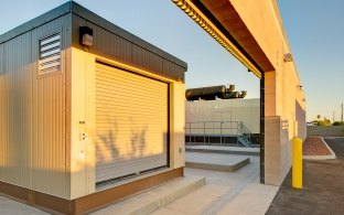 Outdoor image of a loading door